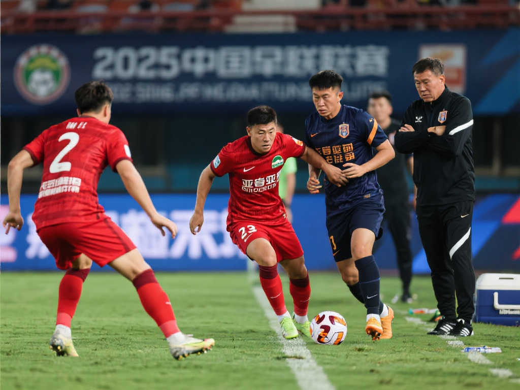 里爾在經過 里爾在經過